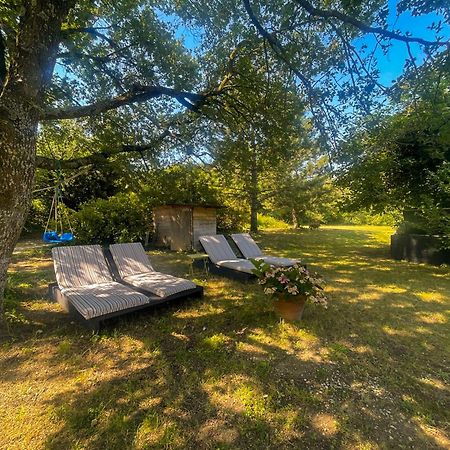 Appartement Dans Un Mas Provencal Allan Exterior foto